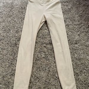 Super soft white leggings